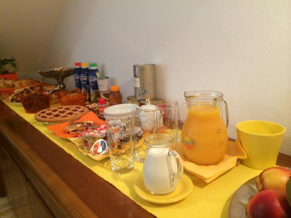 B&B Soleluna Massa Fiscaglia ภายนอก รูปภาพ